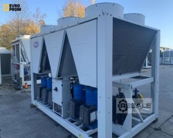 Maschine: CARRIER 30RB0342 0474 PEE 328 KW Chiller