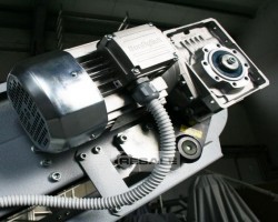 Maschine: VESPA LT-400 Materialförderband  Schrägförderband