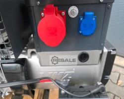 Maschine: BRIGGS + STRATTON 20 kVA Aggregate