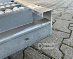 Maschine:  2780 x 2450 mm Kolli-Durchlaufregal