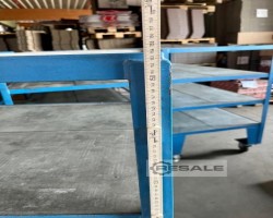 Maschine:   Etagenwagen