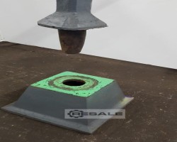Maschine:  65 kg Schmiedehämmer