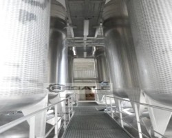 Maschine: RIEGER  Drucktanks für Sekt