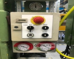 Maschine: BRADLEY + TURTON 50ton Upstroke Press Presse