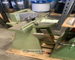 Maschine: MORSOE  Gehrungssägen