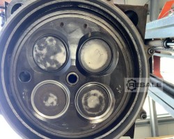 Maschine: WäRTSILä Vasa R32 Zylinderkopf