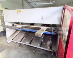 Maschine: YAWEI L6SK 6X2500 Tafelscheren