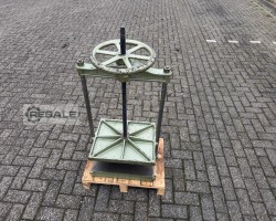 Maschine: HERCULES 5040 Bindemaschinen