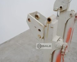 Maschine: ATLAS 074583 hydraulische Kranabstützungen