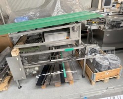 Maschine: BAUSCH + STRöBEL ESF 1015 Haftetikettiermaschinen
