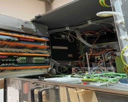 Maschine: KRONES Linatronic 735 Inspektionsmaschinen für Leerflaschen