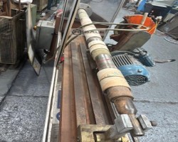 Maschine: CEVENINI M200 Gummischneidemaschinen