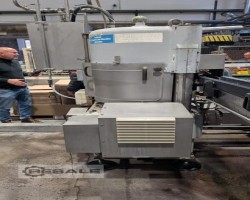 Maschine: KRONES Mecafill can filler blocked with Ferrum can seamer