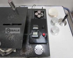 Maschine: JAMES HEAL Martindale Labor-Maschine