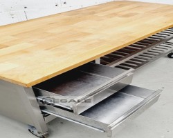 Maschine: KöHLER AT 2000 Arbeitstische