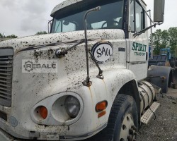 Maschine: FREIGHTLINER FLD112 