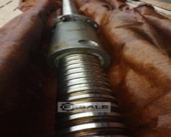 Maschine:   Kleinere Spindel für Portalfräsmaschine