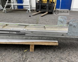 Maschine: SCHUMA 2-fach abknickbar Knickförderband