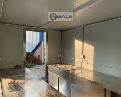 Maschine:  Catering Trailer / Burger Van Verpflegungsautomaten