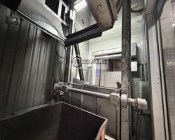 Maschine: U u Kippvorrichtung für Stahlbehälter