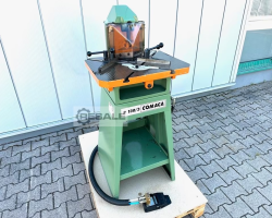 Maschine: COMACA type 130/3mm Ausklinkmaschine