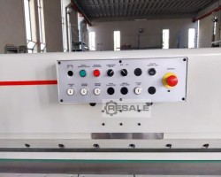 Maschine: ITALPRESSE IT/310 Furniersägen