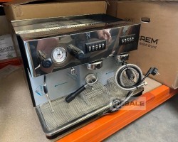 Maschine: LAMACATEC Capri II Black professionelle Espresso Kaffeemaschinen