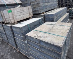 Maschine: U u Posten Schalung