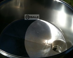Maschine: U 500 Liter Vorlauf- Edelstahlbehälter