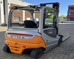 Maschine: STILL RX 60-25 Zinkenversteller 4170 
