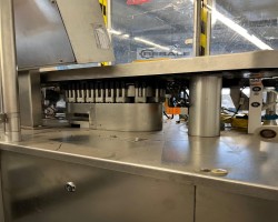 Maschine: BAUSCH + STRöBEL SME 6005 Etikettiermaschine