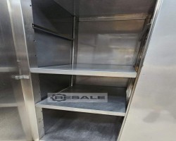 Maschine:  1800 x 1500 x 670 mm Edelstahlschrank