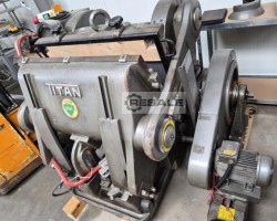 Maschine: ERBA TITAN EM1 Stanztiegel