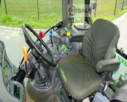Maschine: DEUTZ-FAHR Agrotron 100 Front Loader Frontladertraktoren