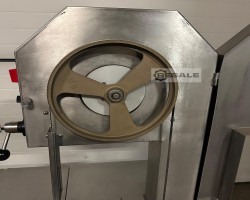 Maschine: MADO Rollekta MKB555 Bandsägen