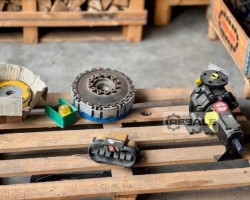Maschine: BONFIGLIOLI u Ketten-Abtragsroboter