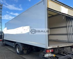 Maschine: MERCEDES-BENZ Atego 1223 L 