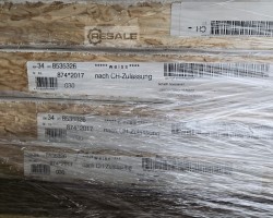 Maschine: U u Posten Türen (12 Paletten)