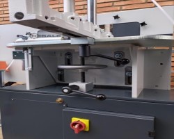 Maschine: ELUMATEC AF 223 Ausklinkfräsen