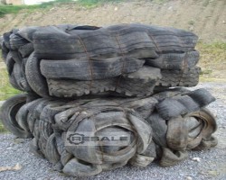 Maschine: BTS MF450hd Altreifen Ballenpresse Kunststoff