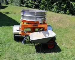 Maschine: KELLNER SIEBTECHNIK GMBH MVS 1000 Siebmaschinen
