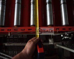 Maschine: SCHWINGHANDL  Scherenbubtisch mit angetriebene Rollenbahn