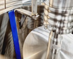 Maschine: MILBRANDT V-Mixer 100 L Planetenrührmaschinen