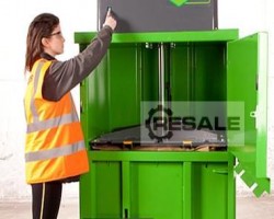 Maschine: HSM V8 | 8t Paketierpressen