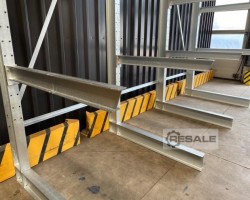 Maschine: BLT H:300cm, 3 Ebenen Kragarmregale