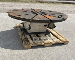 Maschine:  Ø 1000 mm Montagetische