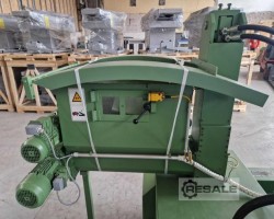 Maschine: RUF 400 Brikettierpressen