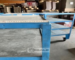 Maschine:   Etagenwagen