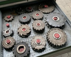 Maschine: LISTA  Schubladenschrank mit Zerspanwerkzeug Fräswerkzeug