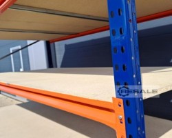 Maschine:  2.500x400x1.350 mm Regal Weitspannregale